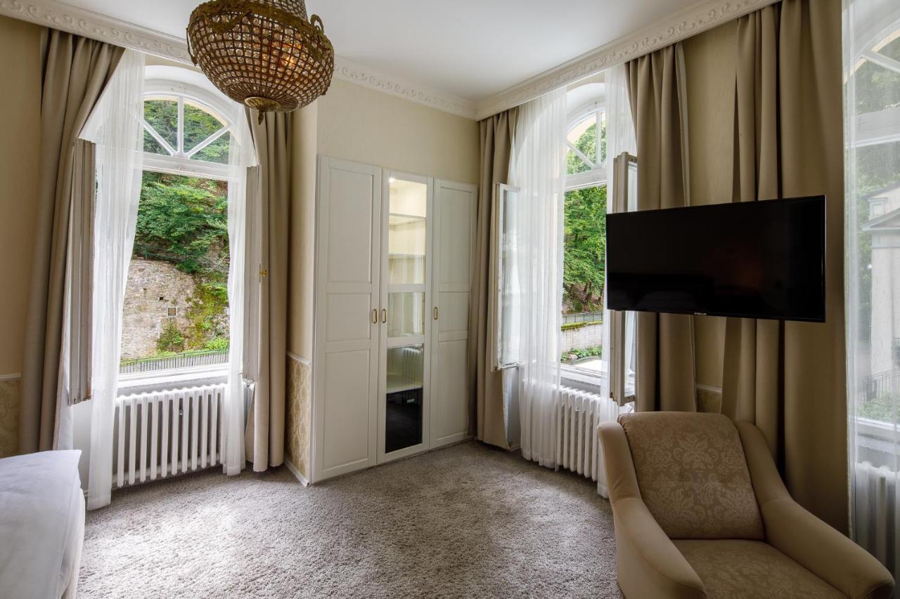 Villa Basileia Riverside Karlovy Vary Ngoại thất bức ảnh