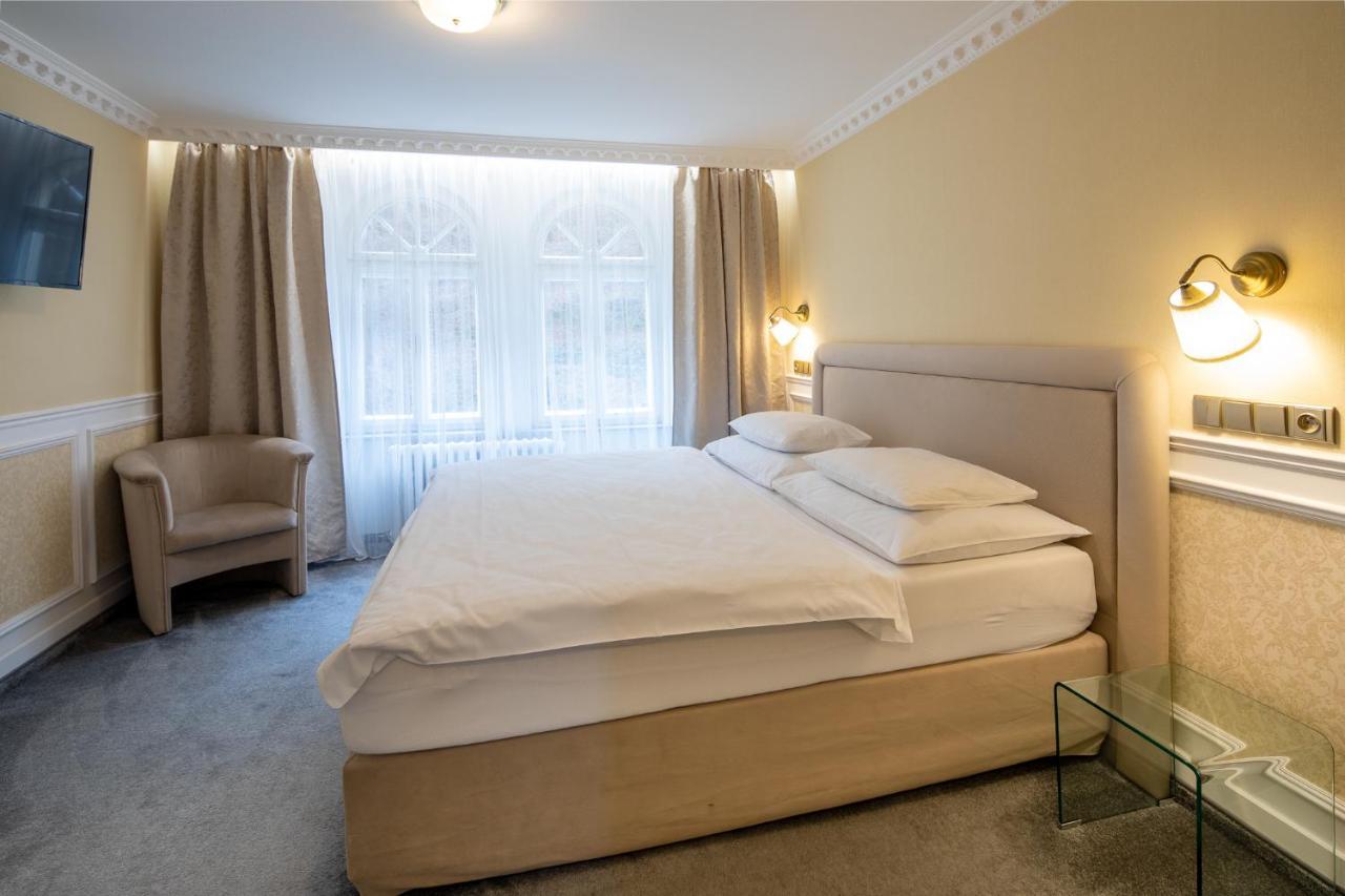 Villa Basileia Riverside Karlovy Vary Ngoại thất bức ảnh