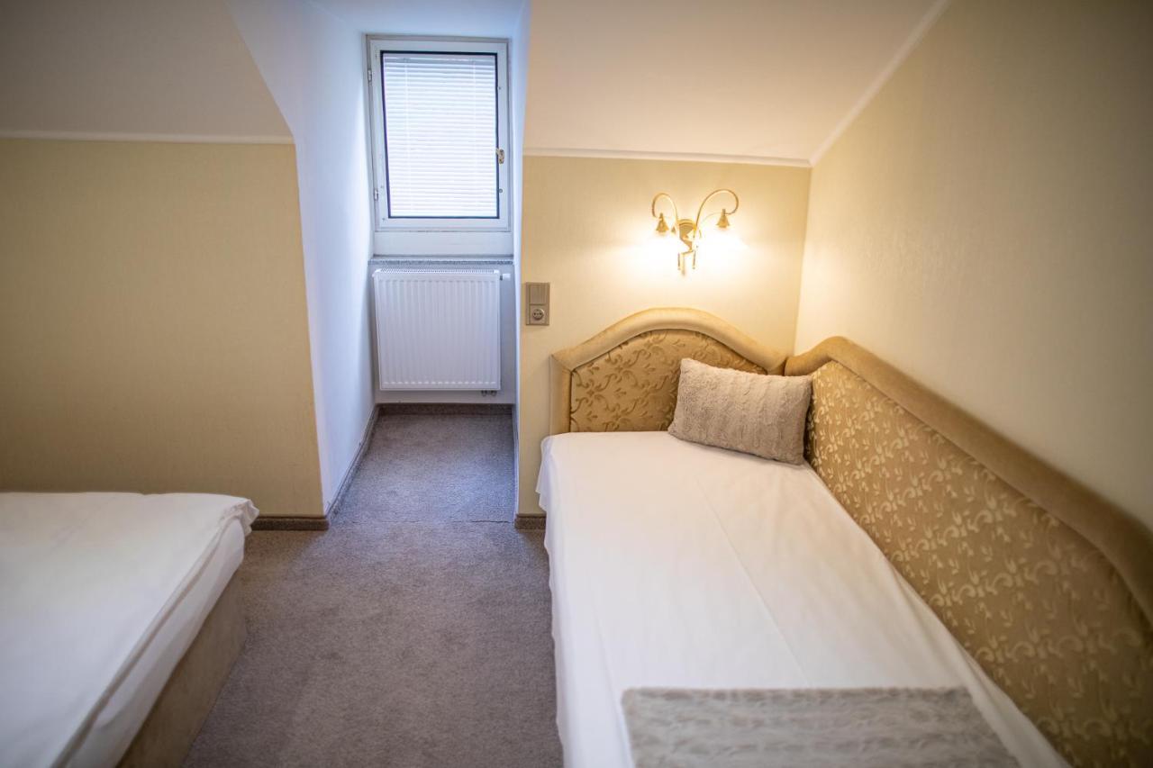 Villa Basileia Riverside Karlovy Vary Ngoại thất bức ảnh