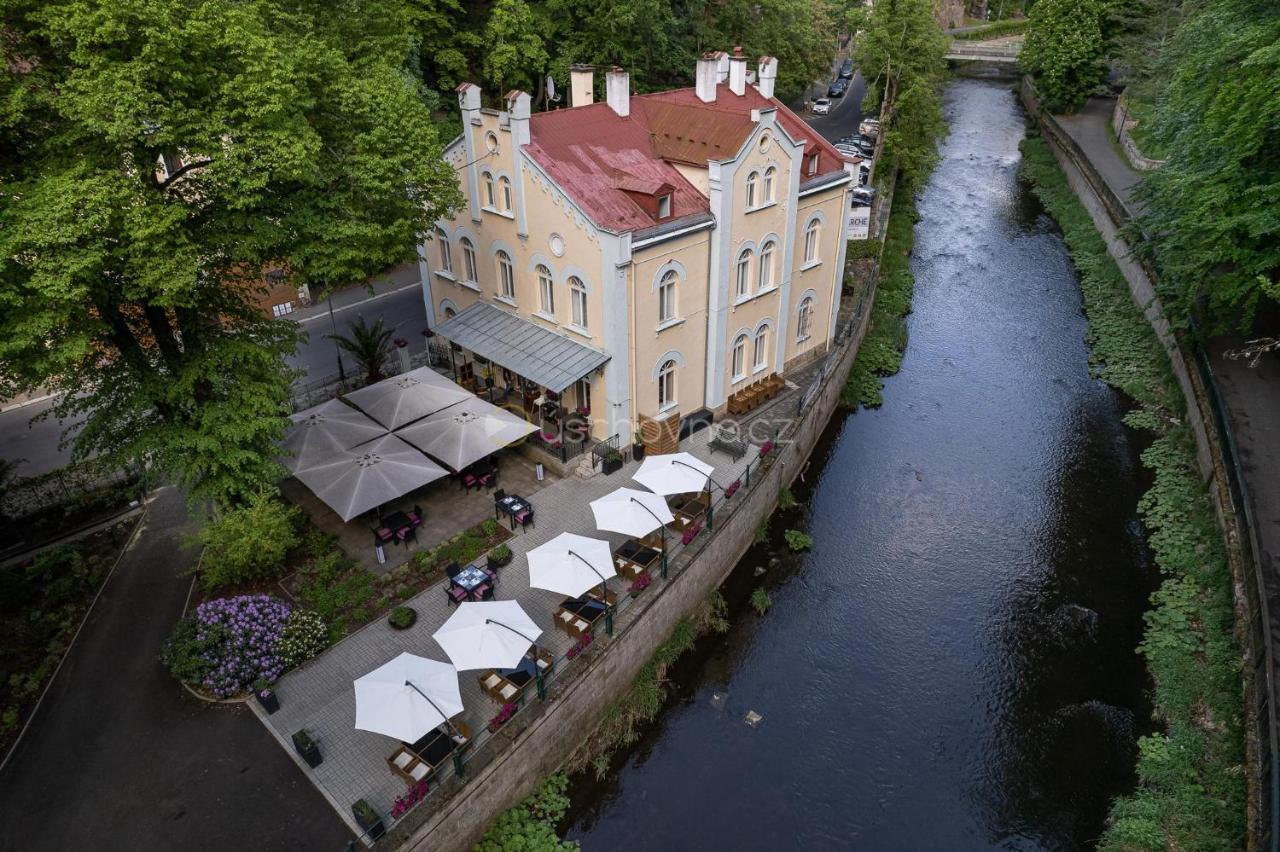 Villa Basileia Riverside Karlovy Vary Ngoại thất bức ảnh